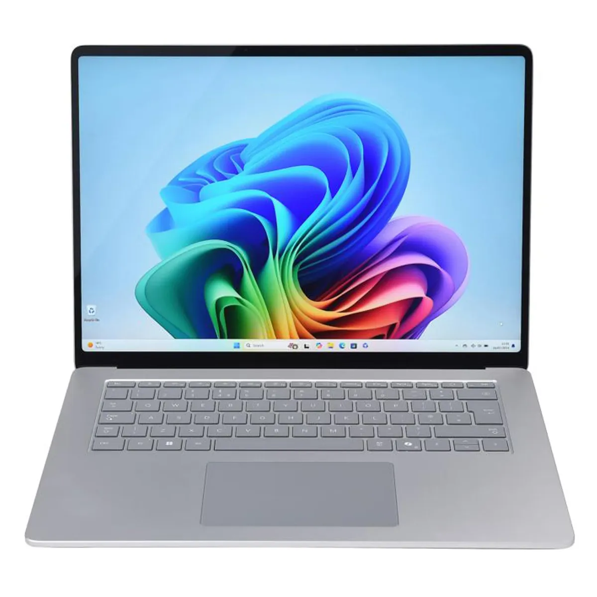 لپ‌تاپ مایکروسافت مدل Surface Laptop 7 Copilot Plus PC با پردازنده Snapdragon X Elite، رم LPDDR5X 16GB با فرکانس 8448MHz، حافظه SSD با ظرفیت 1TB، نمایشگر لمسی 15 اینچ PixelSense Flow با وضوح Full HD و نرخ به‌روزرسانی 120Hz، دارای نور پس‌زمینه کیبورد