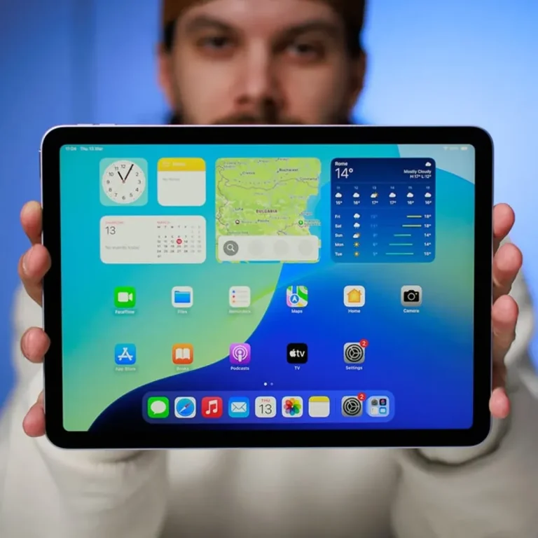 تبلت ۱۱ اینچ اپل مدل iPad Air ۲۰۲۶ M۴ Wi-Fi ظرفیت ۱۲۸ گیگابایت و رم ۱۲ گیگابایت، رزولوشن دوربین اصلی ۱۲ مگاپیکسل، پشتیبانی از قلم و کیبورد