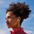 هدفون بلوتوثی اپل مدل AirPods 4 دارای نویز کنسلینگ، درگاه شارژ USB-Type-C و شارژ بی سیم، با قابلیت اتصال به چند دستگاه، پشتیبانی از فرمان لمسی و دستیار صوتی، نشانگر LED، مقاوم در برابر پاشش آب و گرد و غبار - تصویر 12