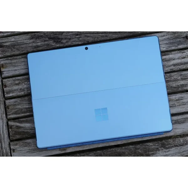 تبلت 13 اینچی مایکروسافت مدل Surface Pro 11-Snapdragon X Elite OLED ظرفیت 1 ترابایت و رم 16 گیگابایت به همراه کیبورد Surface Pro Copilot - Image 21