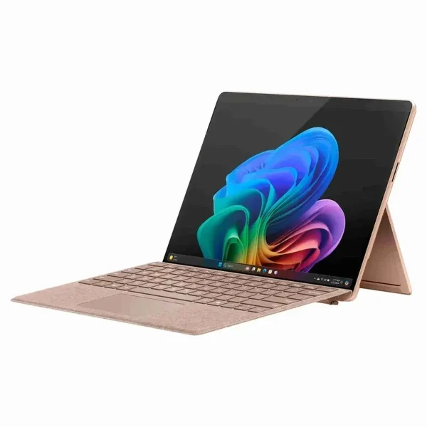 تبلت 13 اینچی مایکروسافت مدل Surface Pro 11 - Ultra 7 ظرفیت 512 گیگابایت و رم 16 گیگابایت به همراه کیبورد Surface Pro Copilot و قلم Slim Pen 2 - تصویر 4